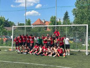 D08e56ef 0e1c 4341 9435 B1b44a87c56c